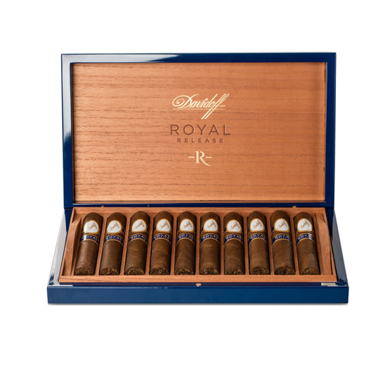 Davidoff Royal Release Robusto Cigar - Box of 10