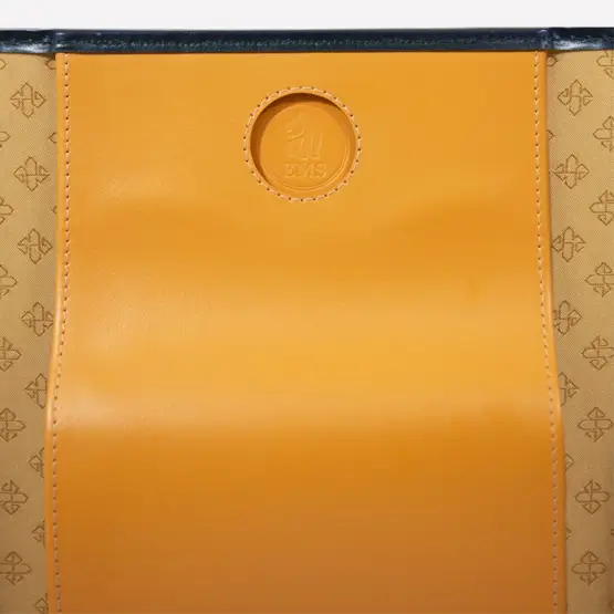 Hunters & Frankau x Ettinger Leather Cigar Wrap - Racing Green/Orange - Image 2