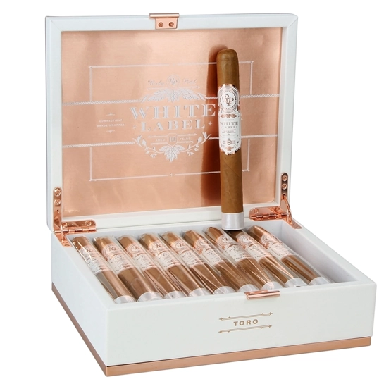 Rocky Patel White Label Toro Cigar - Box of 20